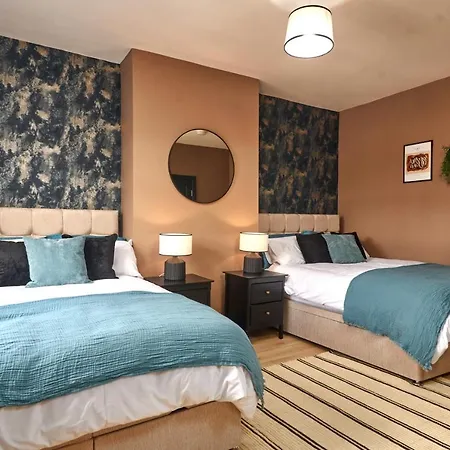 Homebird - Haddon House * Leeds (West Yorkshire)