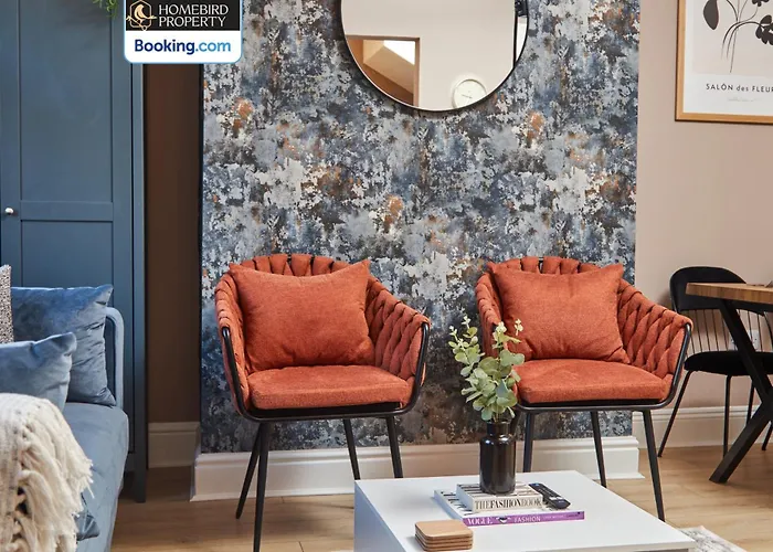 Semesterbostad Beautiful 3bdr House By Homebird Management Short Lets & Serviced With Free Parking & Free Wifi Leeds (West Yorkshire)